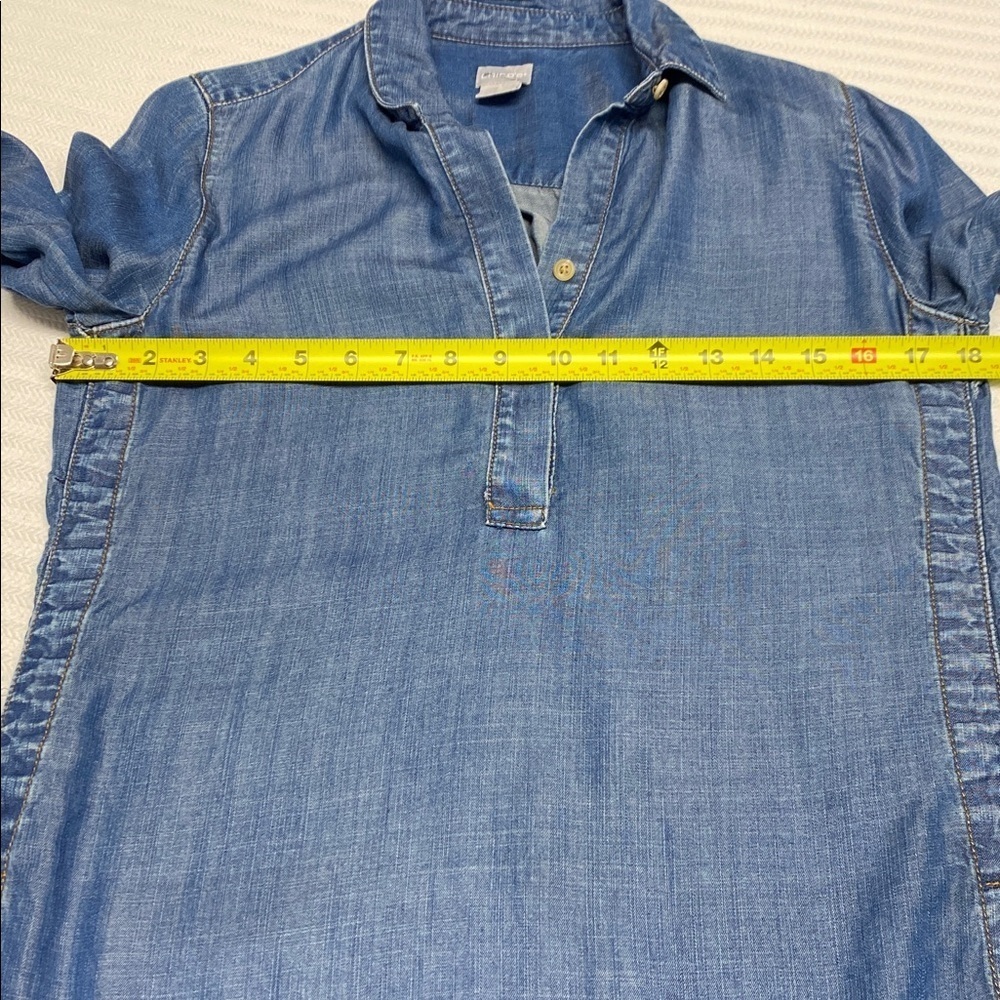Chico’s Blue Denim Tencel Tunic Top Coastal Cottagecore Size Small - Picture 9 of 10